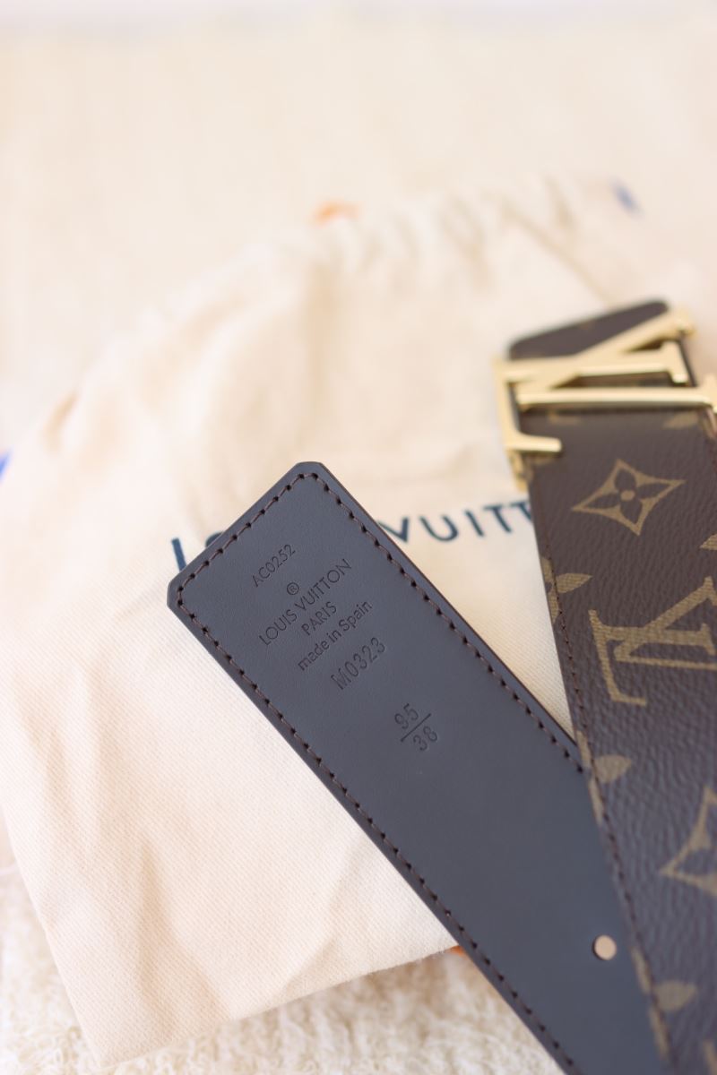 l0vis Vvtt0n belts